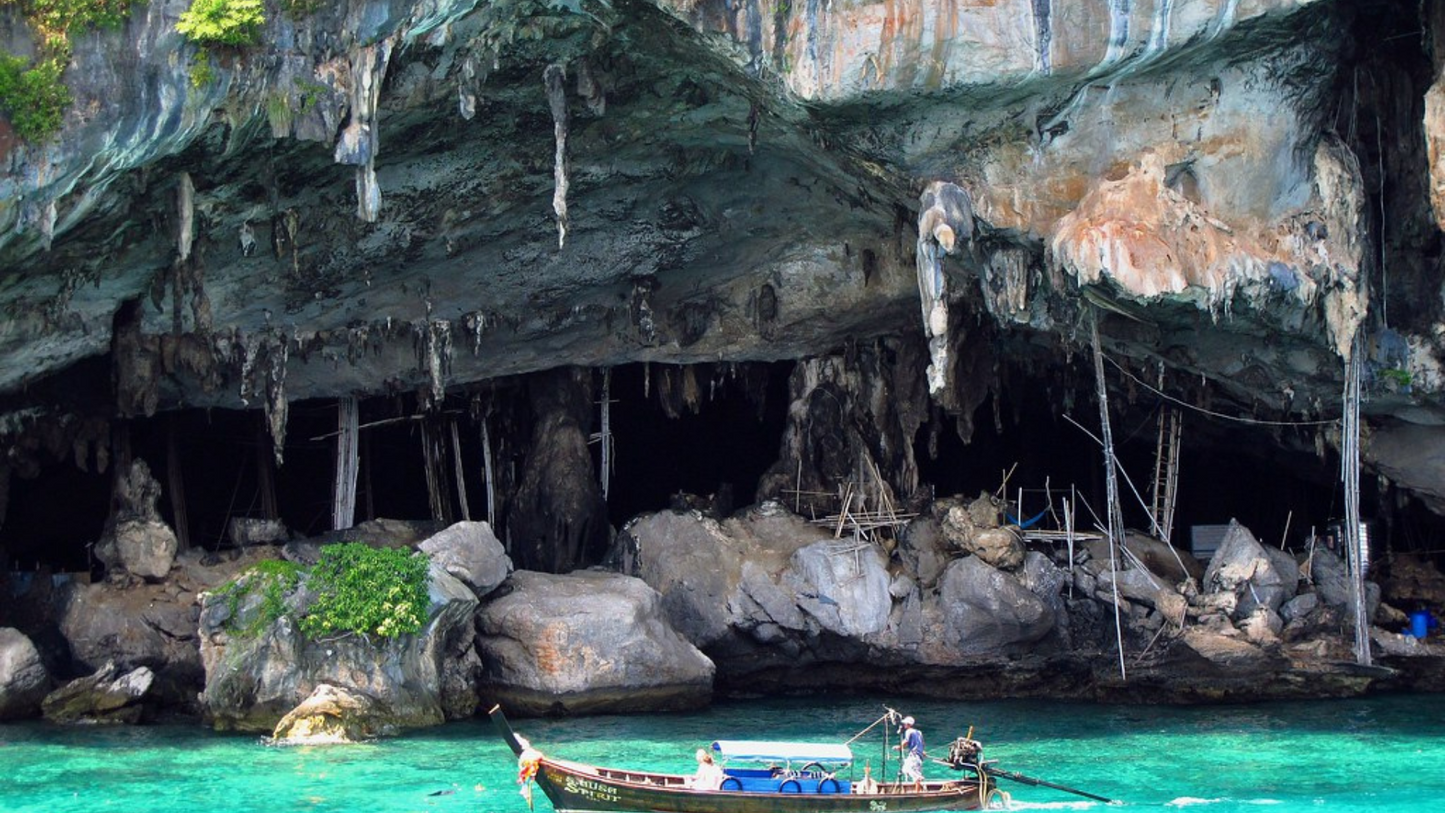 PHUKET & KRABI ISLAND HOPPING (5N/6D)