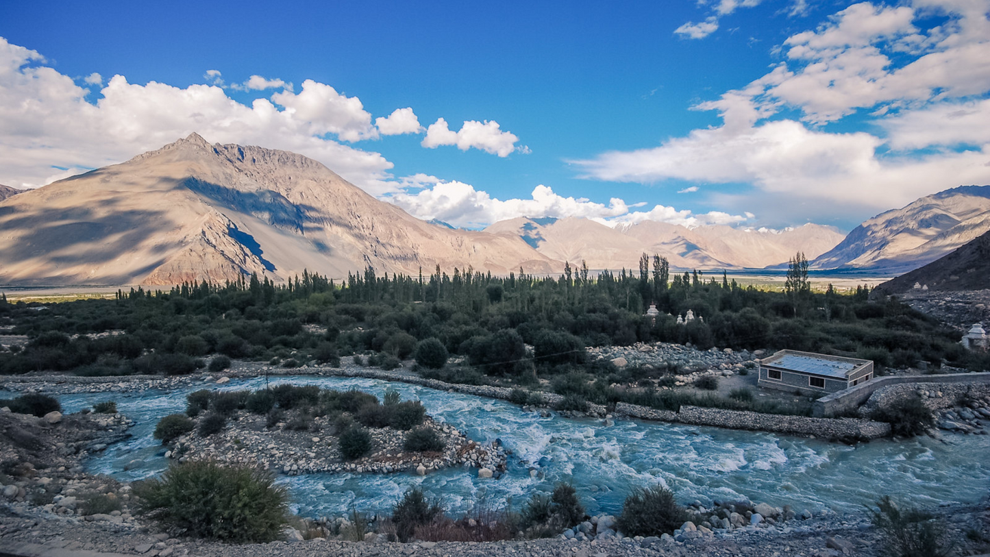 WINTER WONDERLAND LADAKH TOUR 5 NIGHTS & 6 DAYS