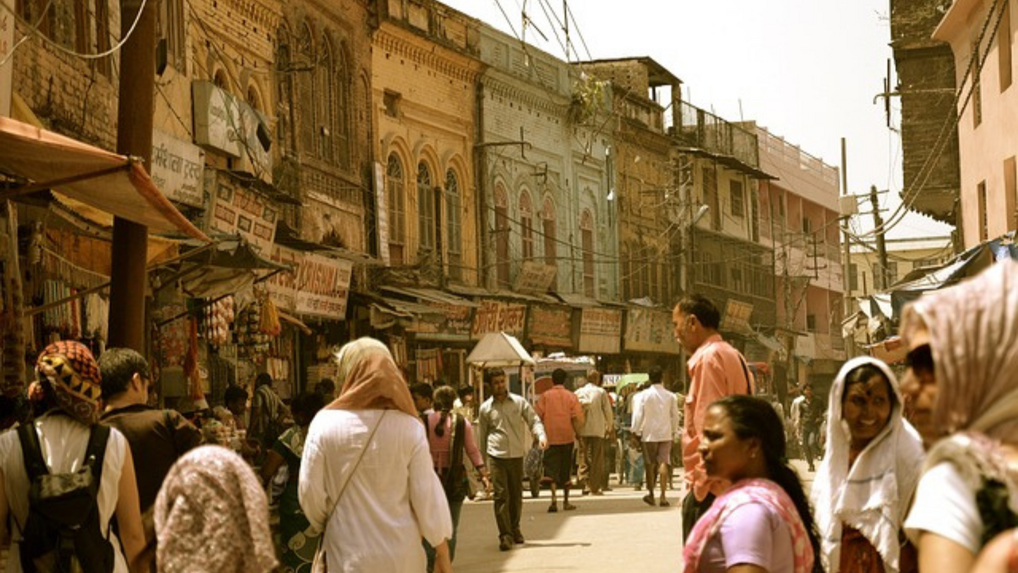 LOVE BLOSSOMS IN DELHI 3 NIGHTS & 4 DAYS