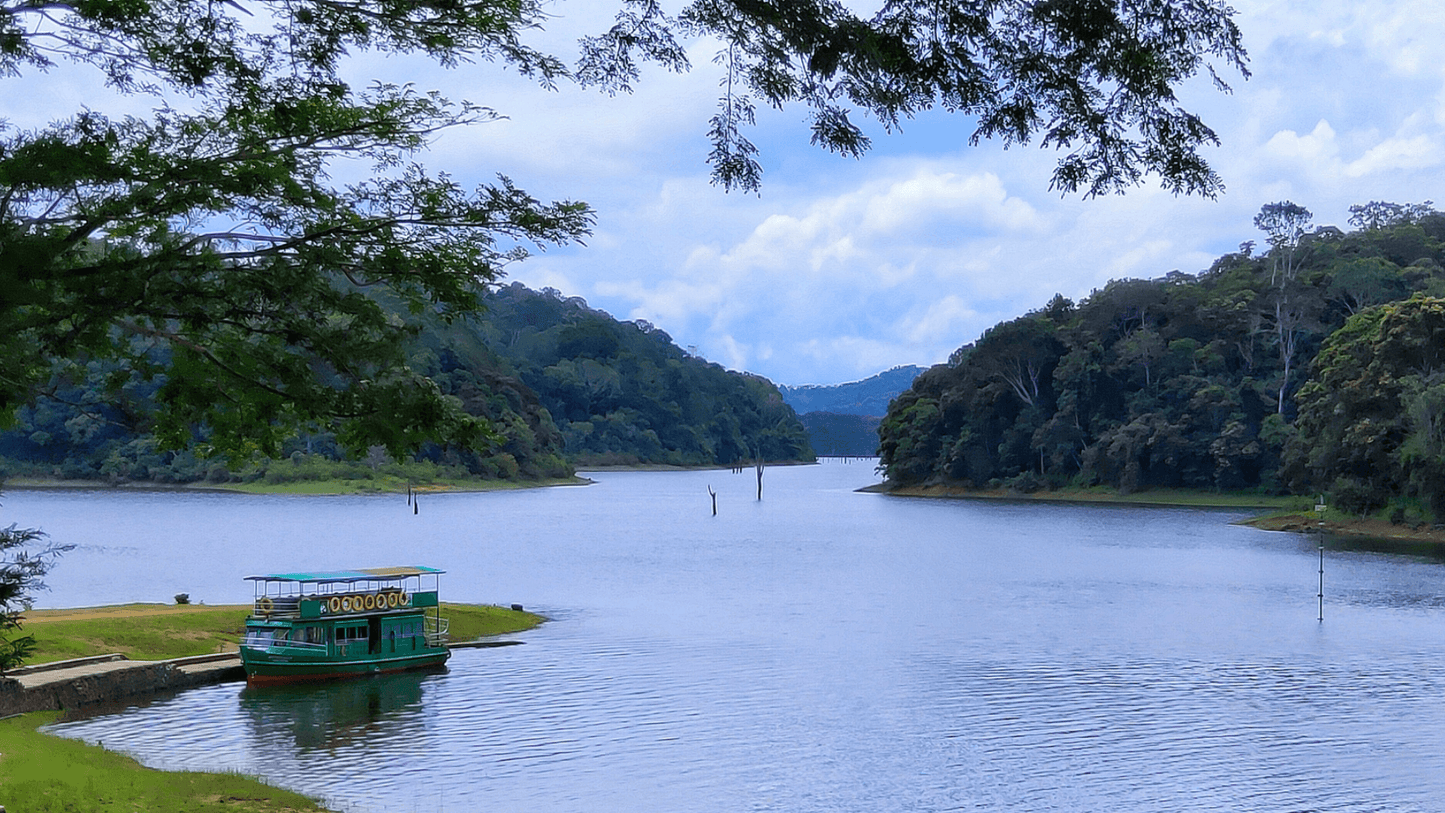 CHARMING MUNNAR &THEKKADY 4 NIGHTS & 5 DAYS