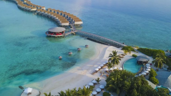 CENTARA RAS FUSHI MALDIVES – 3 NIGHTS & 4 DAYS