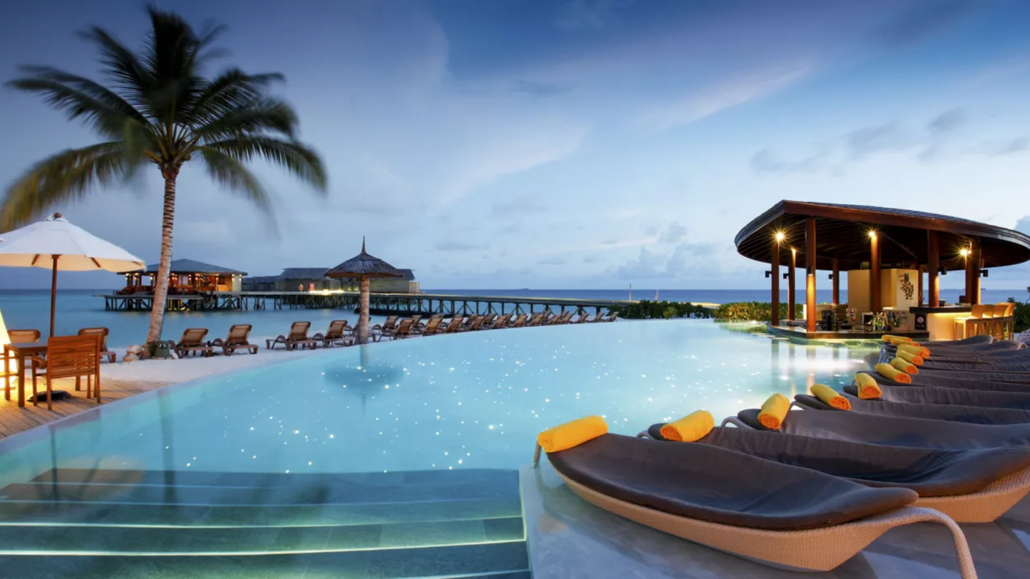 CENTARA RAS FUSHI MALDIVES – 3 NIGHTS & 4 DAYS