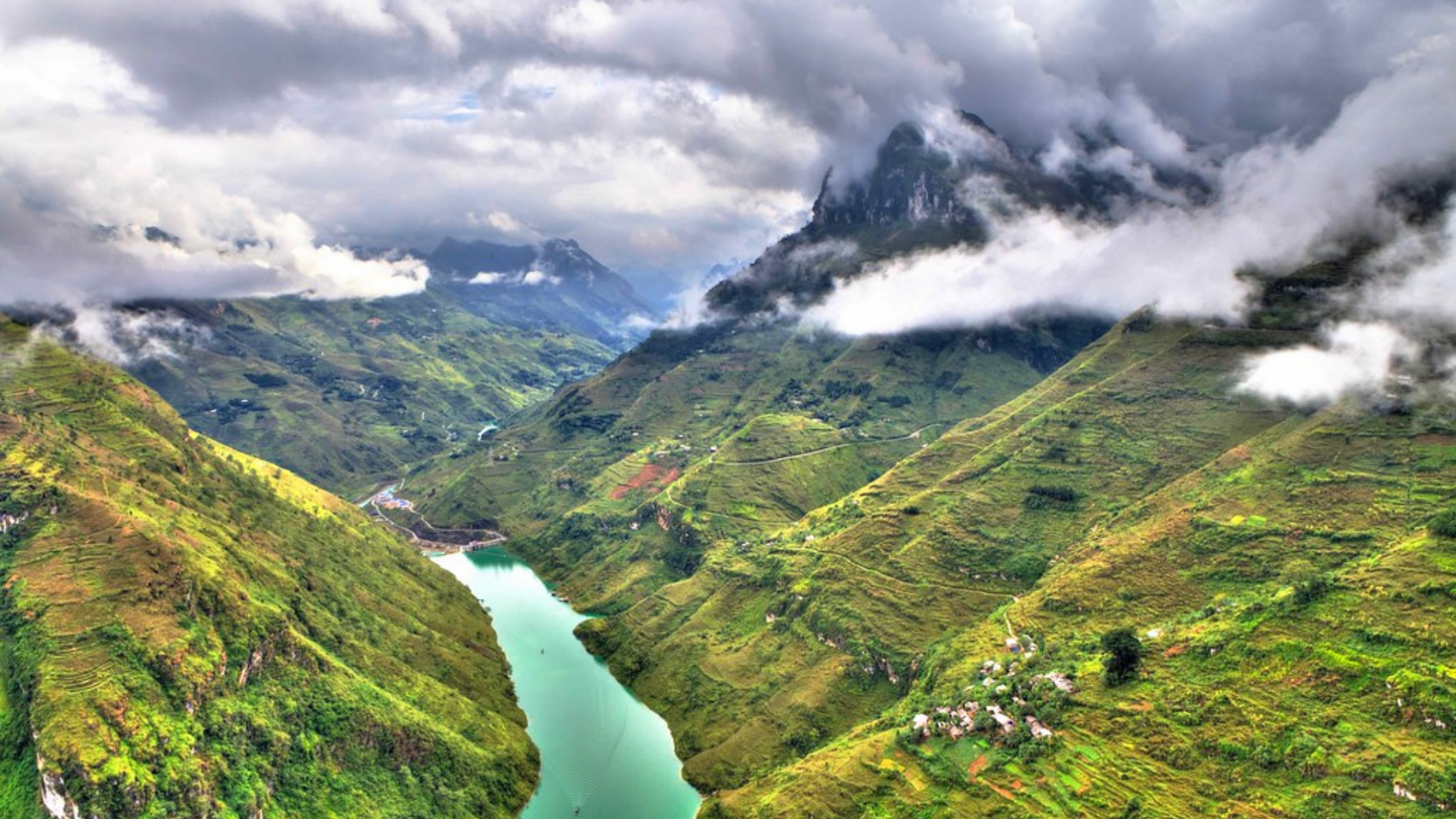 OFFBEAT VIETNAM: HA GIANG LOOP ADVENTURE (6N/7D)