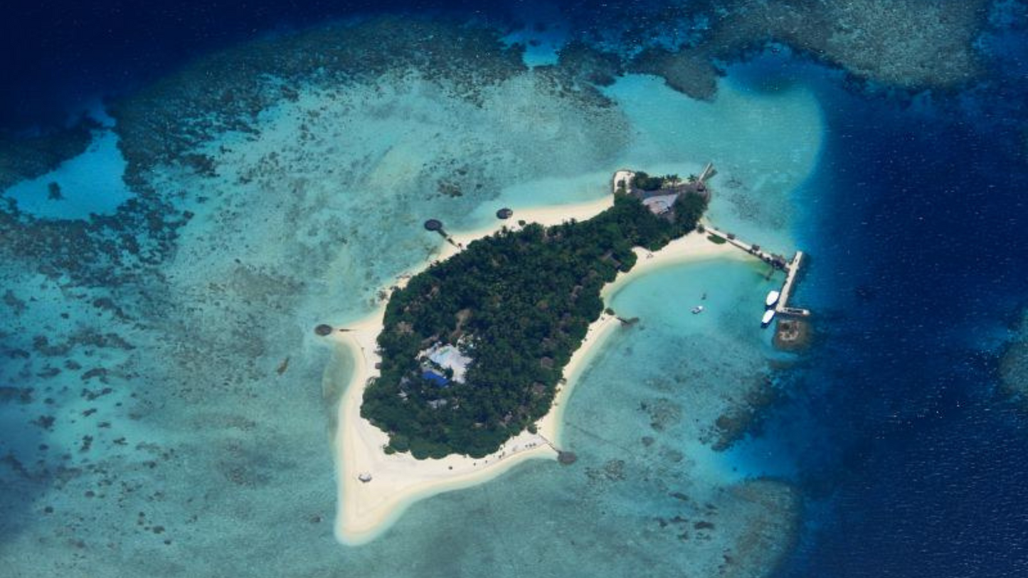 MAKUNUDU ISLAND BLISS PACKAGE – 3 NIGHTS & 4 DAYS