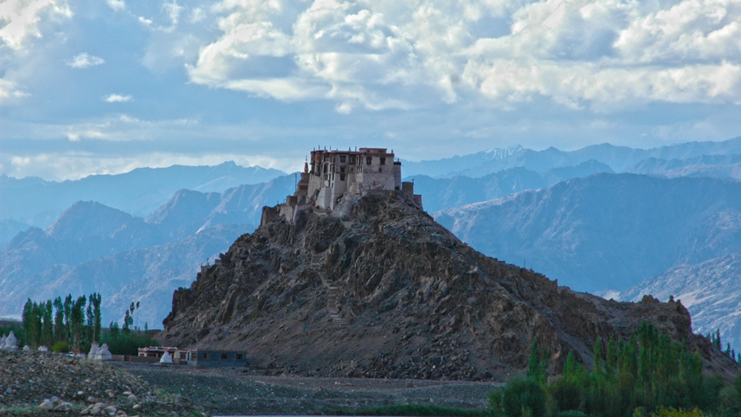OFFBEAT SHAM VALLEY EXPERIENCE 3 NIGHTS & 4 DAYS