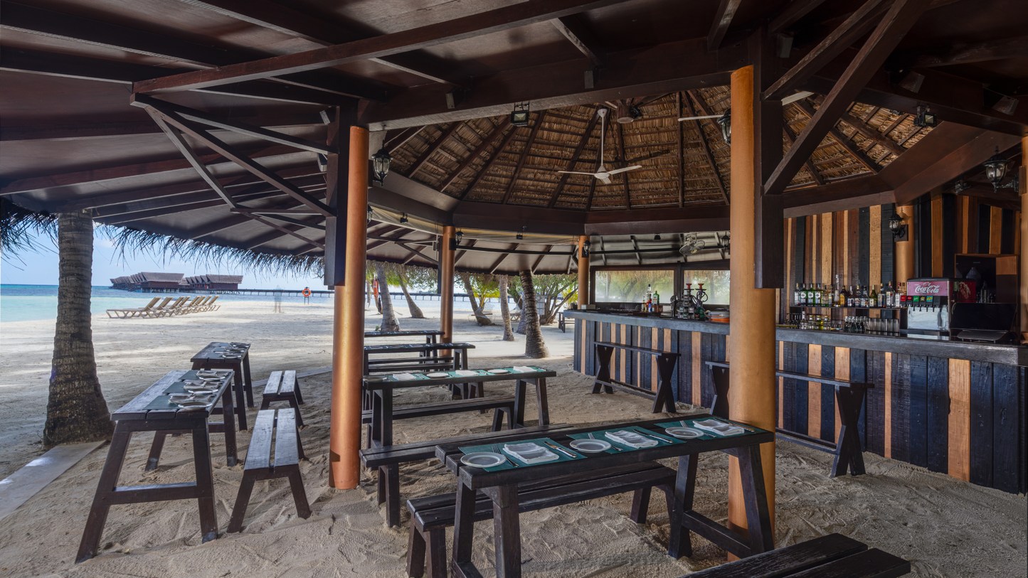 ADAARAN SELECT HUDHURAN FUSHI, MALDIVES – 4 NIGHTS & 5 DAYS