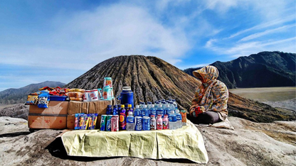 INDONESIA BACKPACKING TOUR (9 NIGHTS & 10 DAYS )