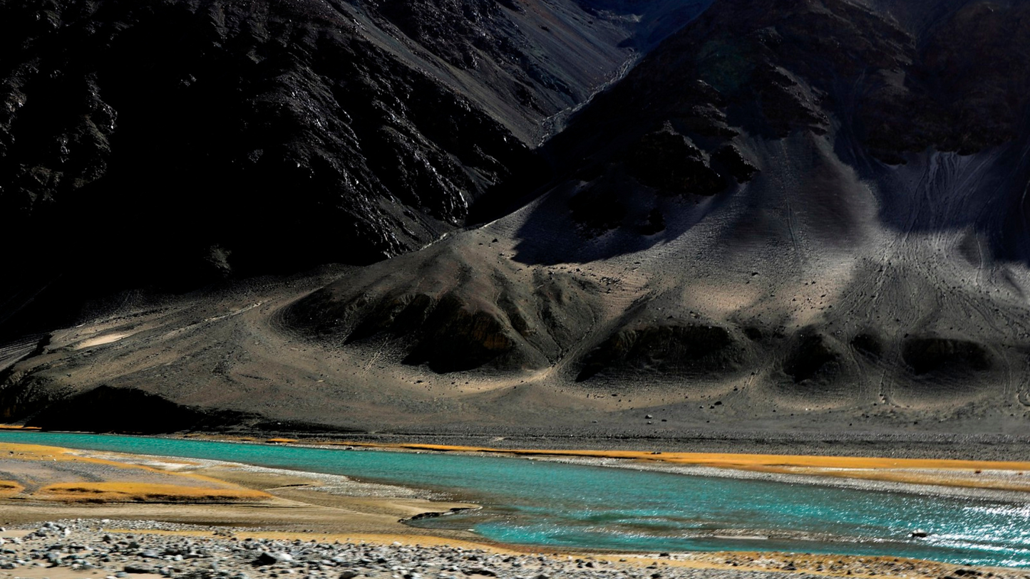 LADAKH BIKE EXPEDITION 7 NIGHTS & 8 DAYS