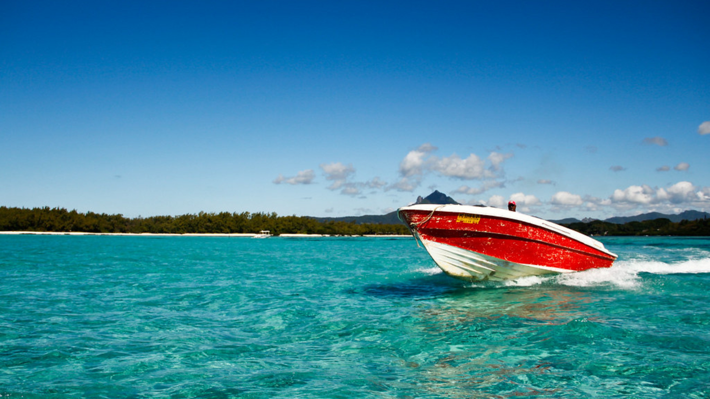 MAURITIUS CRUISE & ISLAND HOPPING (5N/6D)