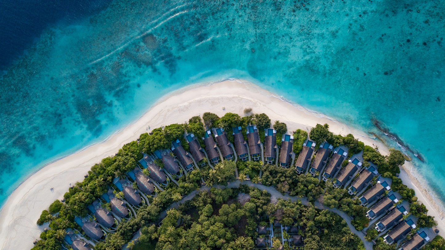 FURAVERI RESORT, MALDIVES – 4 NIGHTS & 5 DAYS