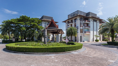 PHUKET AT A GLANCE WITH FREE VISIT TO PHI PHI ISLAND 3 NIGHTS & 4 DAYS