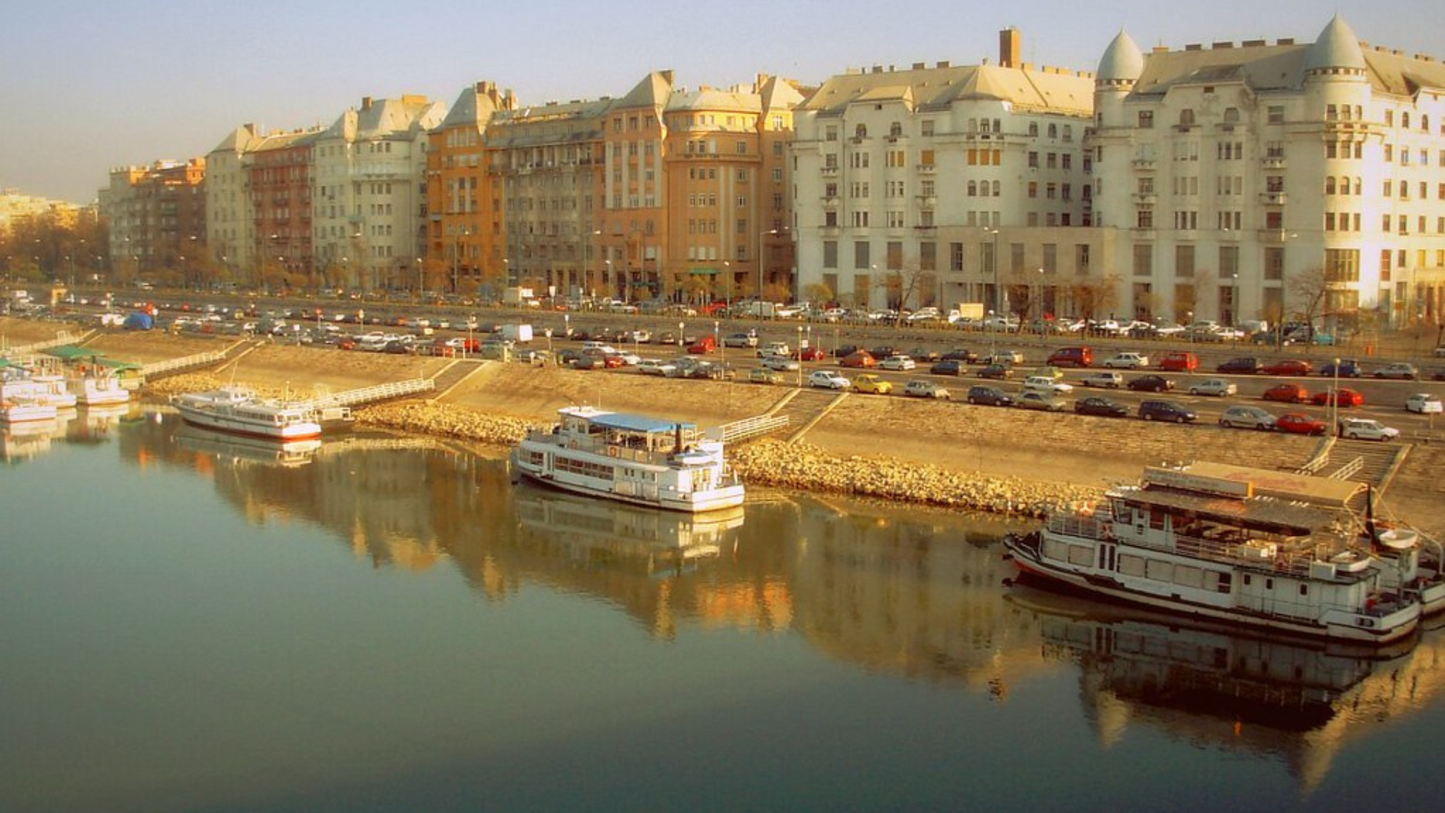 EASTERN EUROPE GEMS (08 NIGHTS & 09 DAYS )