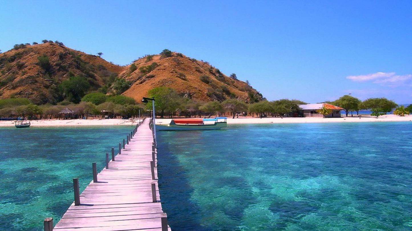 KOMODO ISLAND & FLORES ADVENTURE (5 NIGHTS & 6 DAYS )