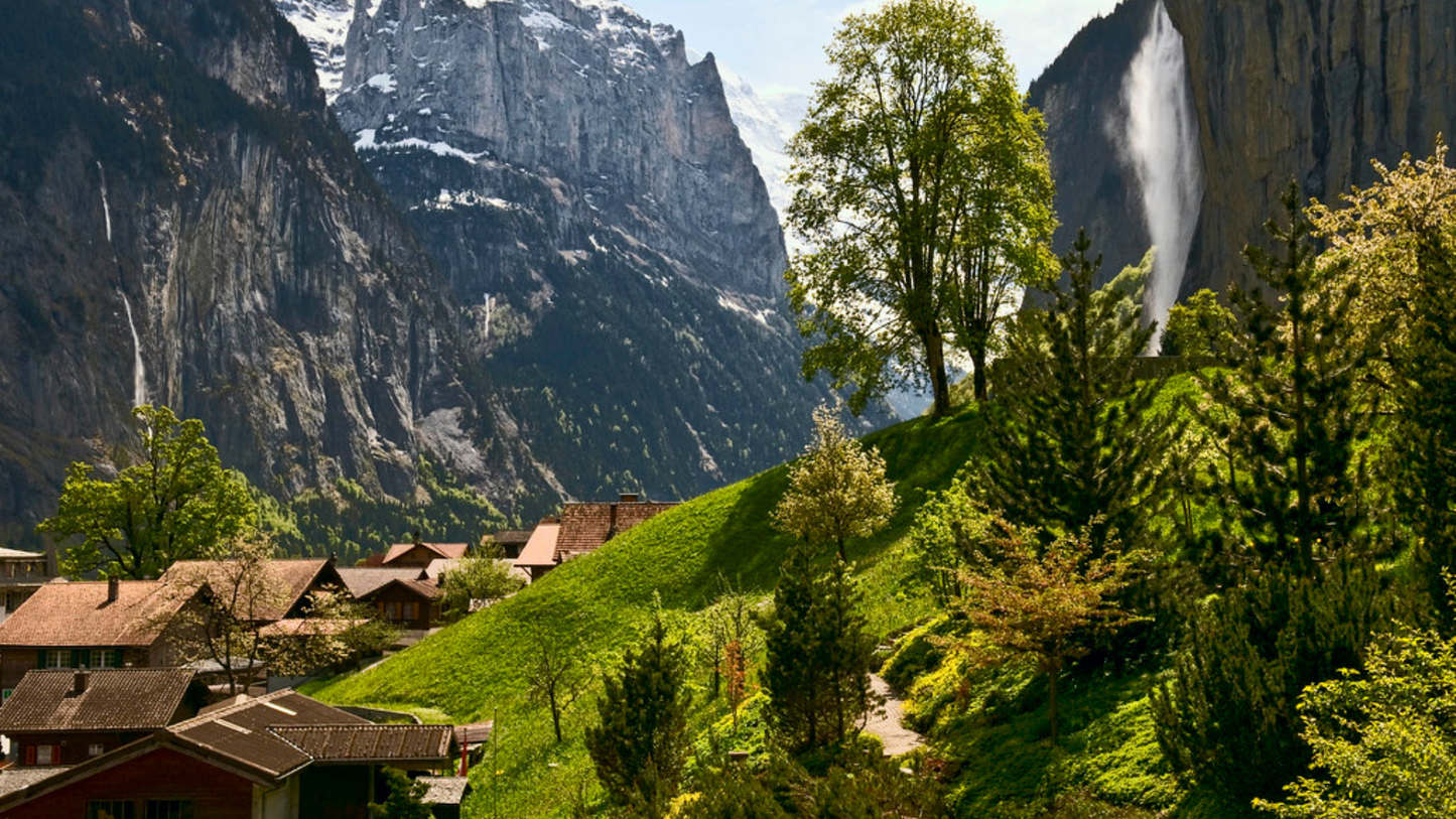 ROMANTIC PARIS & SWISS ALPS (06 NIGHTS & 07 DAYS )