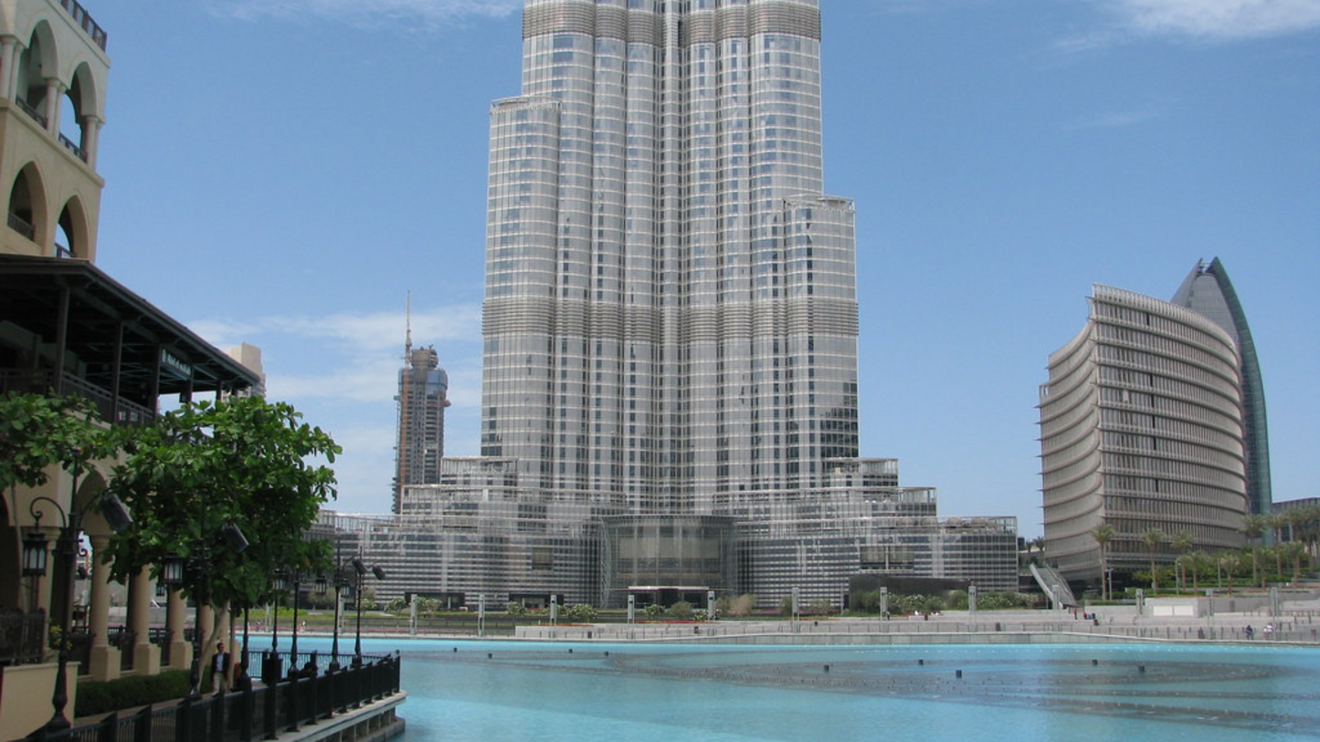 ROMANTIC DUBAI RETREAT WITH FREE PARKS & RESORTS 4 NIGHTS & 5 DAYS