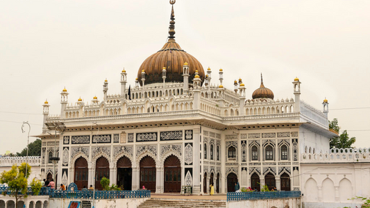 LUCKNOW NAWABI EXPERIENCE 2 NIGHTS & 3 DAYS