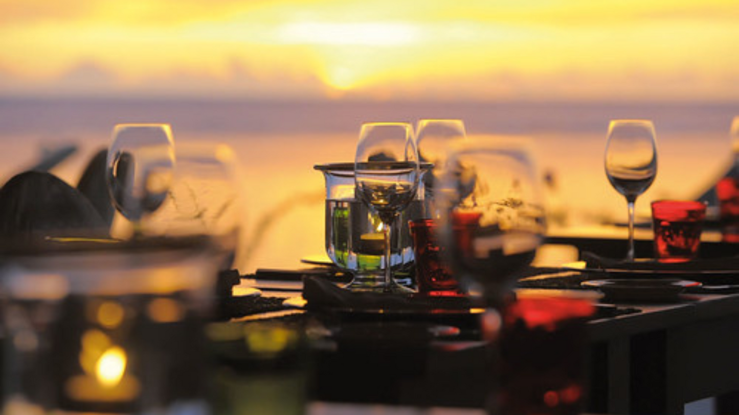 ROMANTIC MAURITIUS HONEYMOON (6N/7D)