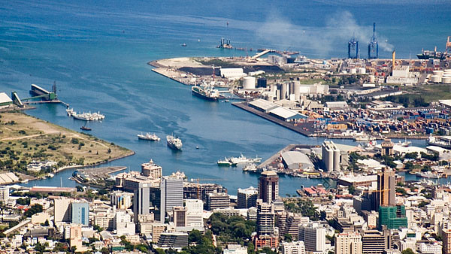 ROMANTIC MAURITIUS HONEYMOON (6N/7D)