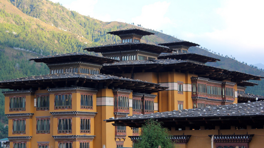 BHUTAN LUXURY ESCAPE (04 NIGHTS/05 DAYS )