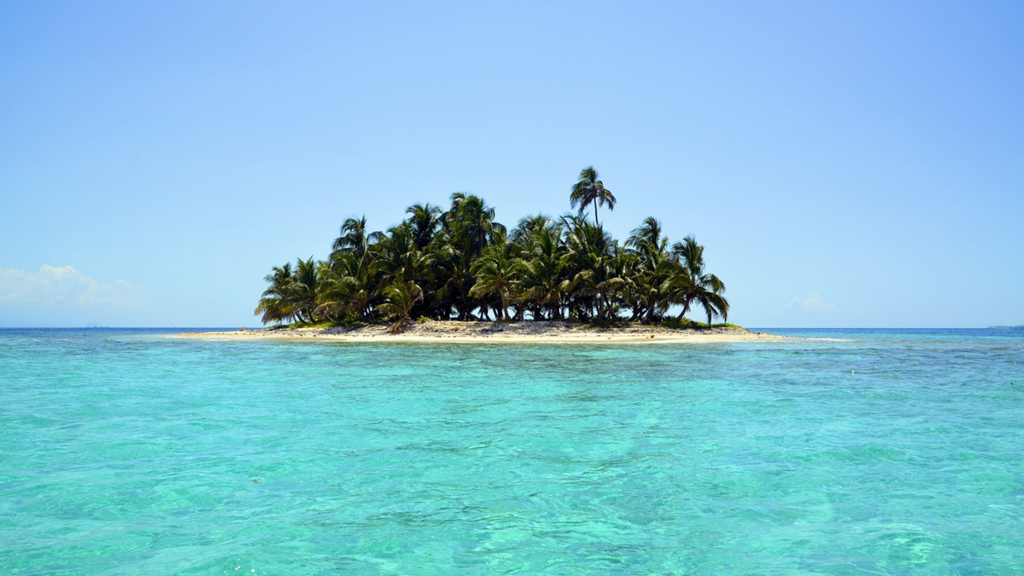 TROPICAL VACATION IN LAKSHADWEEP 2 NIGHTS & 3 DAYS