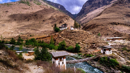 BHUTAN LUXURY ESCAPE (04 NIGHTS/05 DAYS )
