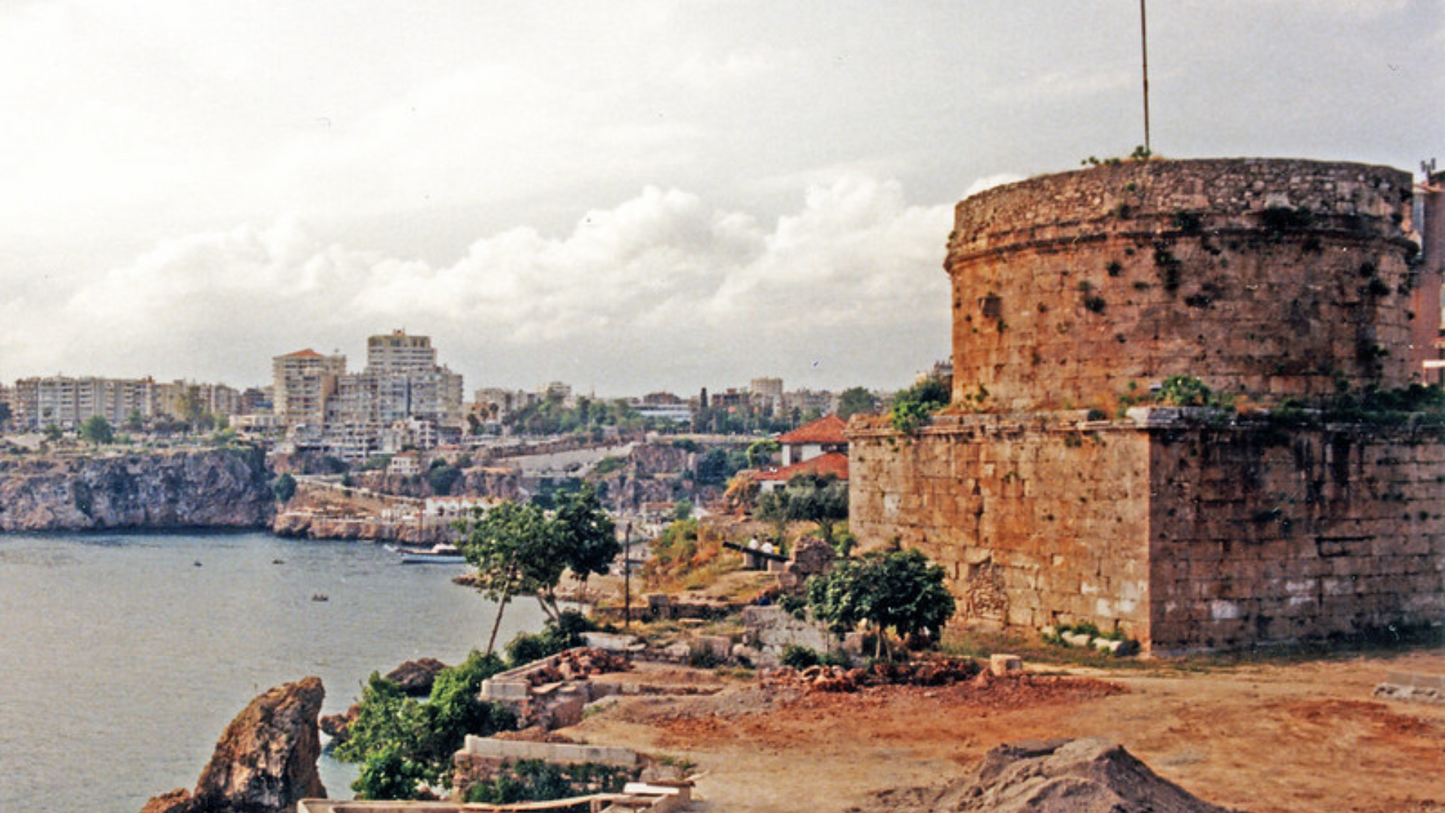ANCIENT RUINS & BLUE BEACHES – 7 NIGHTS / 8 DAYS