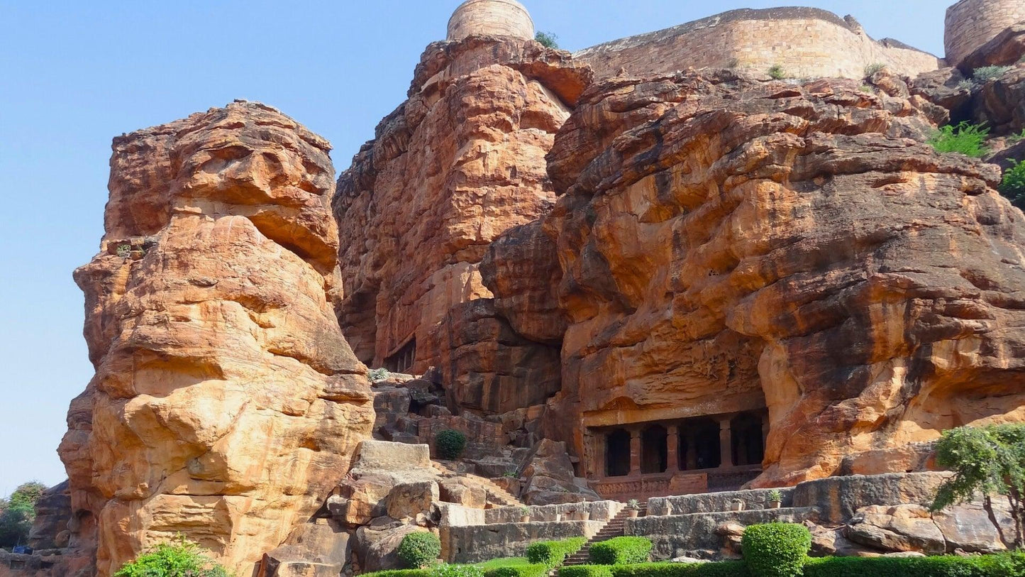 HAMPI & BADAMI EXPLORER