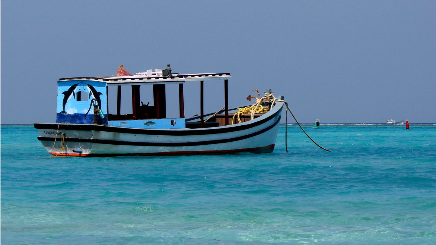 AMAZING LAKSHADWEEP TOUR PACKAGE 4 NIGHTS & 5 DAYS